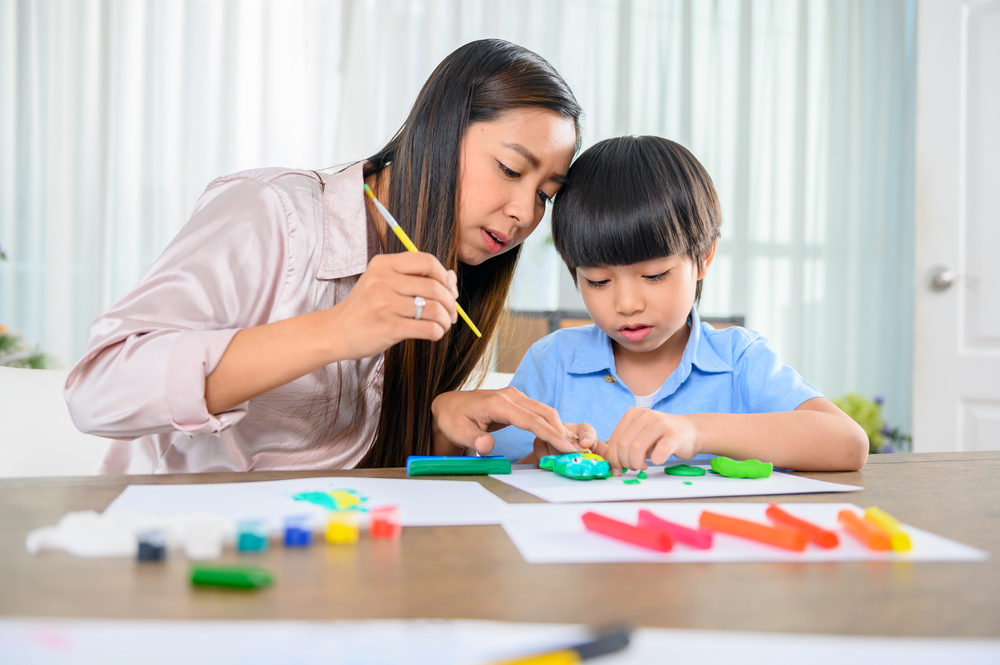 Kid-friendly, safe and fun edible art projects.