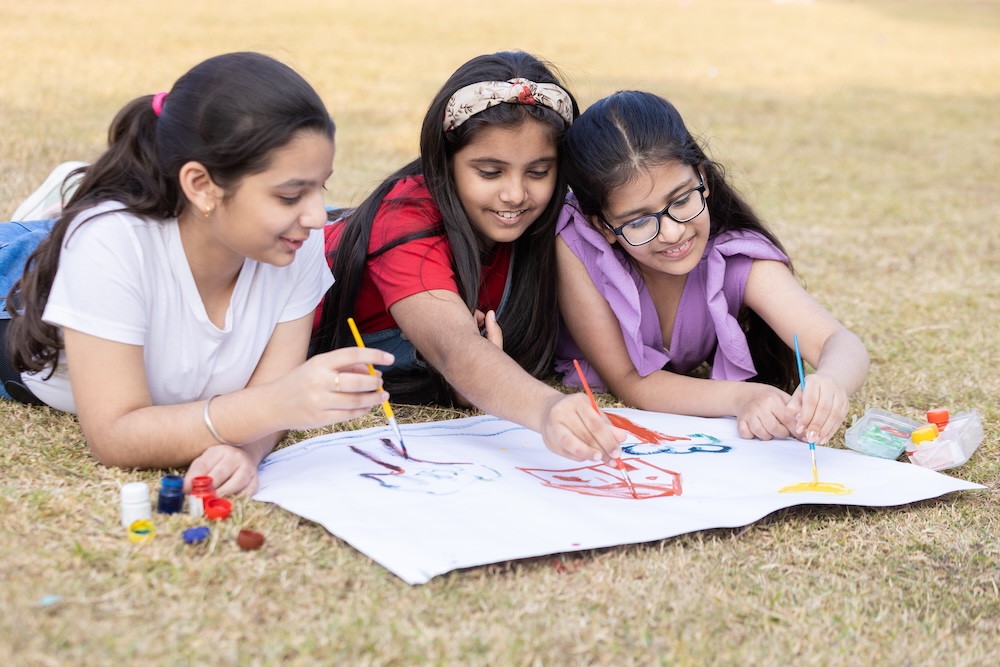 Creative, mess-free art projects for kids.