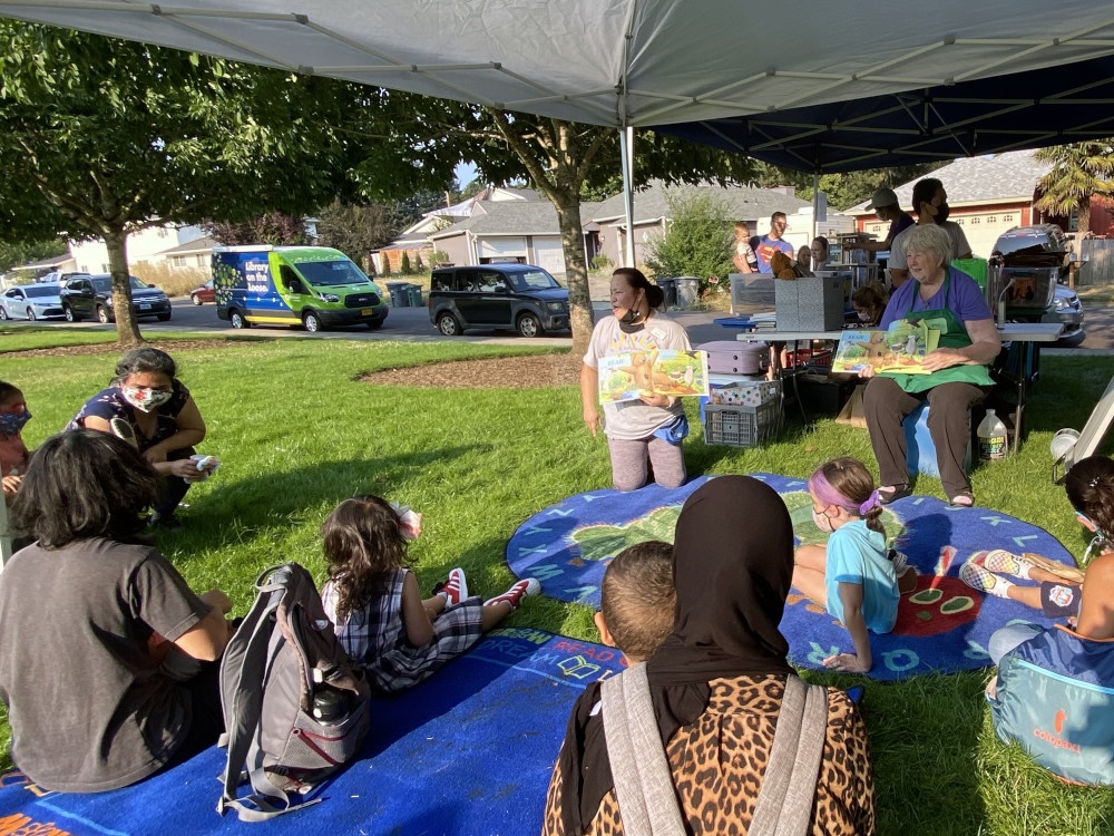 Free Art in the Park summer program for kids.
